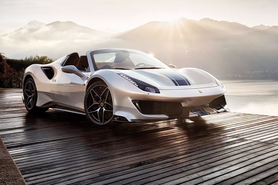 Ferrari-Pista-5