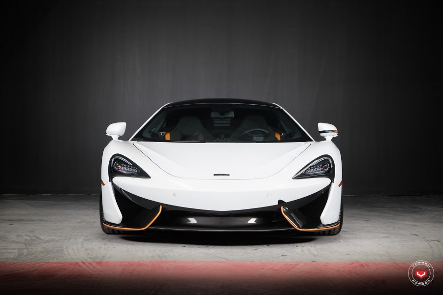 McLaren-570S-3