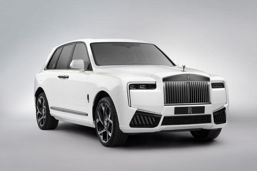 Rolls-Royce-Cullinan-1